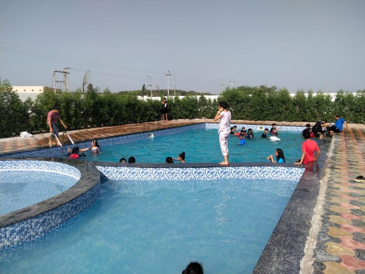 Amazing Fun World By Nexottel Hotel ทวารกา ภายนอก รูปภาพ